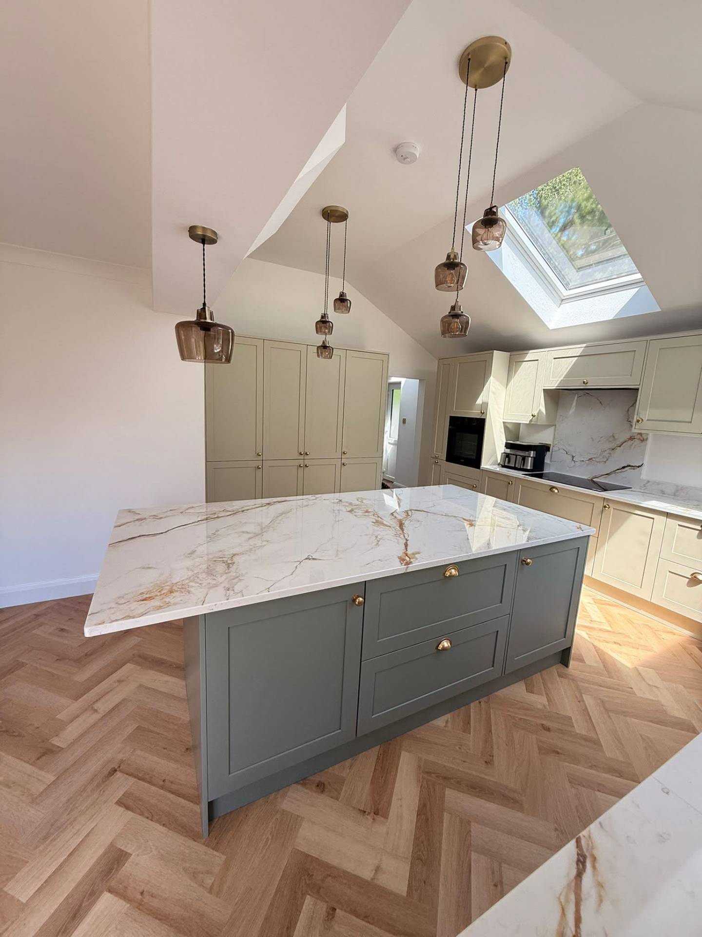 Media Wall & Open-Plan Living, Hale