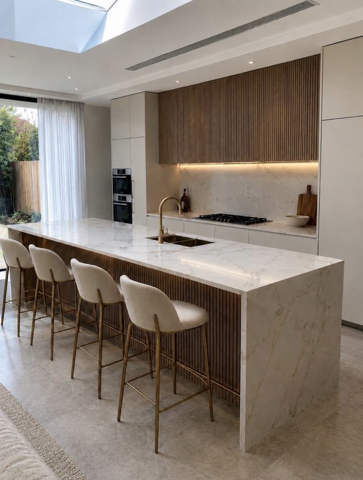 Fluted Oak Island Kitchen, Bowdon